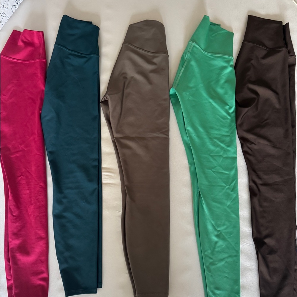 ALO Yoga High Wasit Airlift leggings. 3 are 7/8 length, 2 are full length